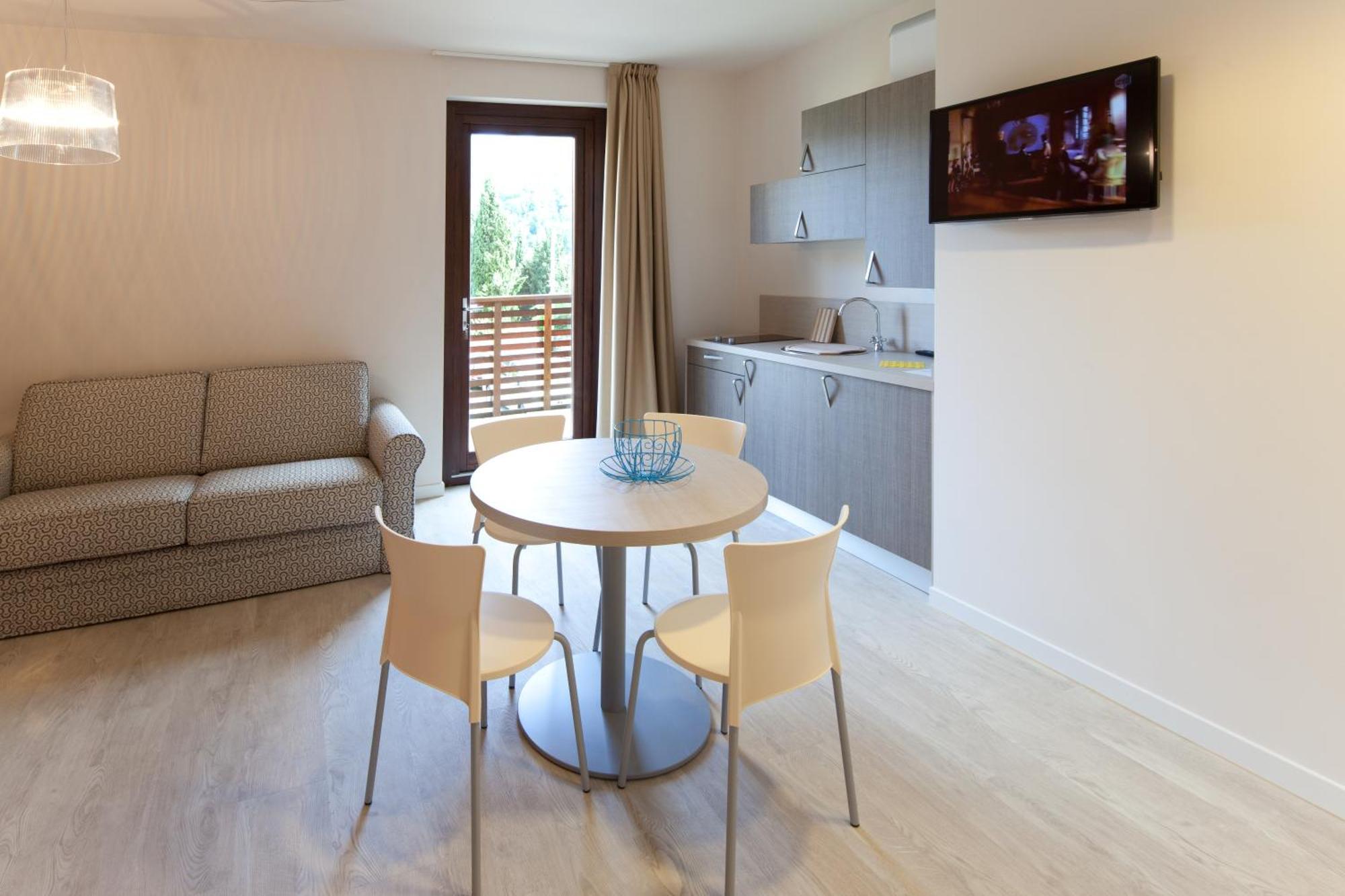 Residence Lenno Luaran gambar