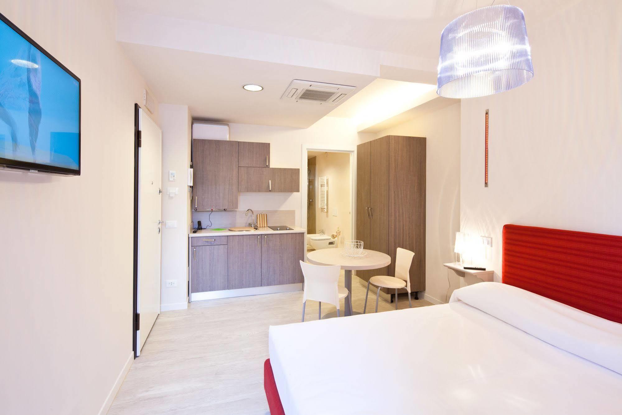 Residence Lenno Luaran gambar