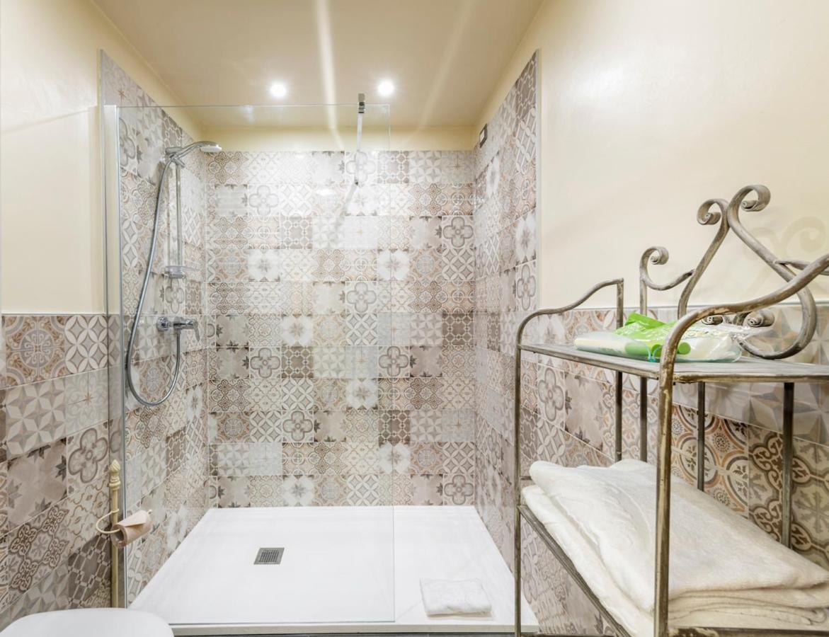 Residence Lenno Luaran gambar