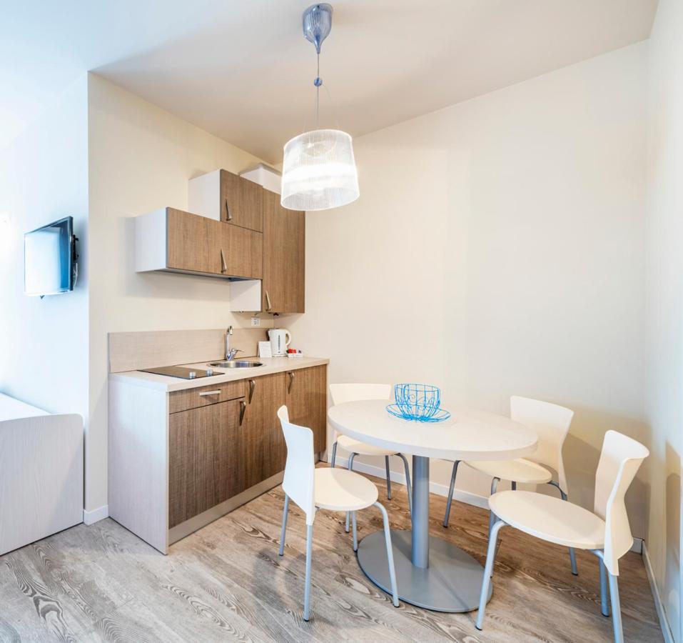 Residence Lenno Luaran gambar